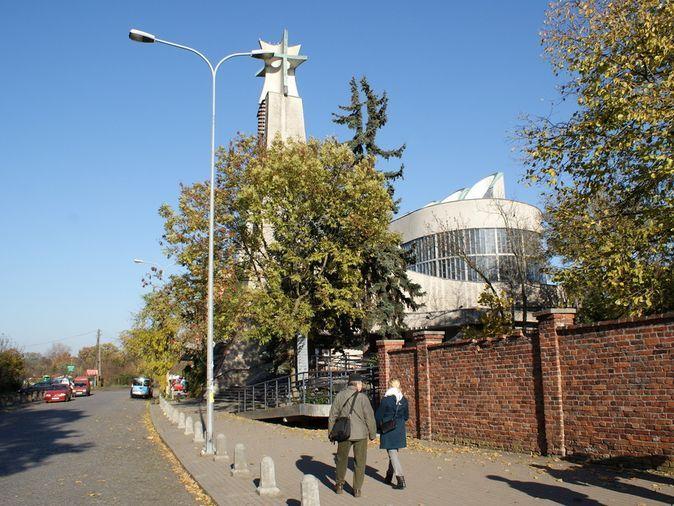 Odkrywamy Wrocław: Cmentarz Świętego Wawrzyńca