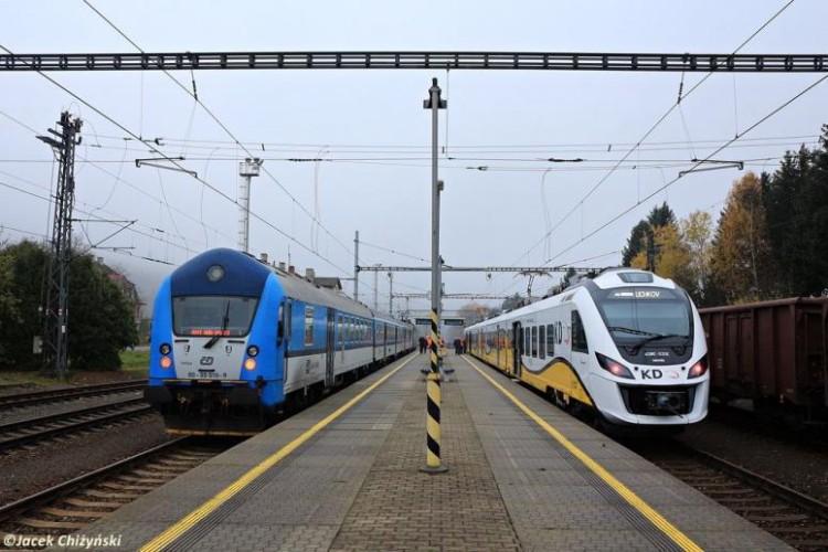 Pociągiem do Skalnego Miasta w Czechach. Koleje Dolnośląskie uruchomiły nowe połączenie
