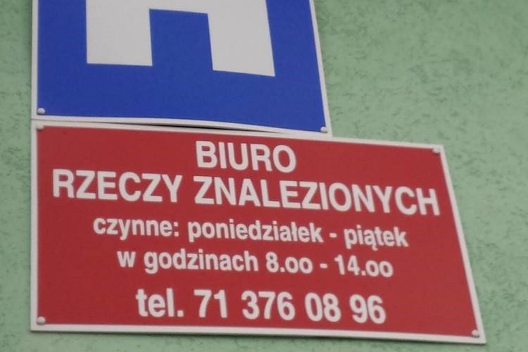 Co gubią wrocławianie? Telefony komórkowe, klucze i... dron