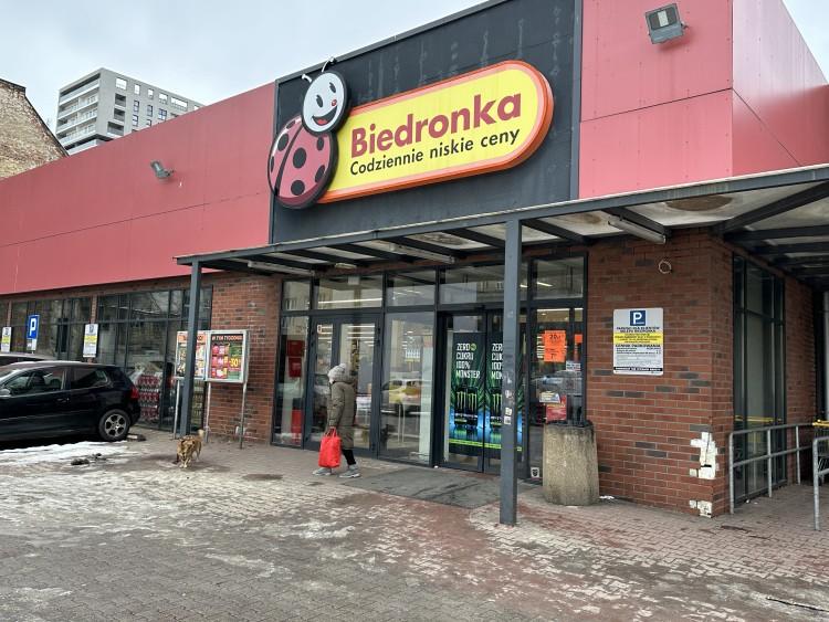Co dalej z Biedronką przy Traugutta? Deweloper stawia sprawę jasno