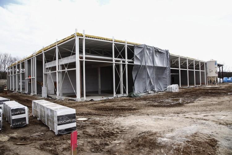 We Wrocławiu powstaje największy salon samochodowy znanej marki [ZDJĘCIA]