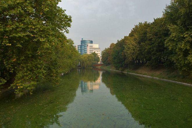 Parking na dnie Fosy Miejskiej