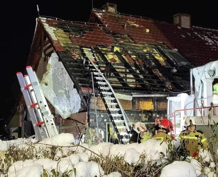 Pożar domu pod Wrocławiem. Rodzina straciła prawie wszystko