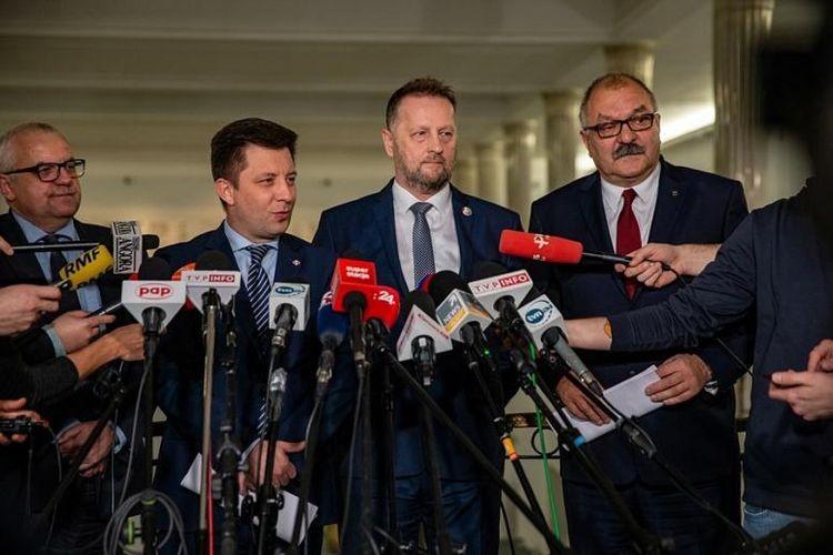 Przedwyborcza prognoza. Bezpartyjni Samorządowcy na podium. Co z koalicją?
