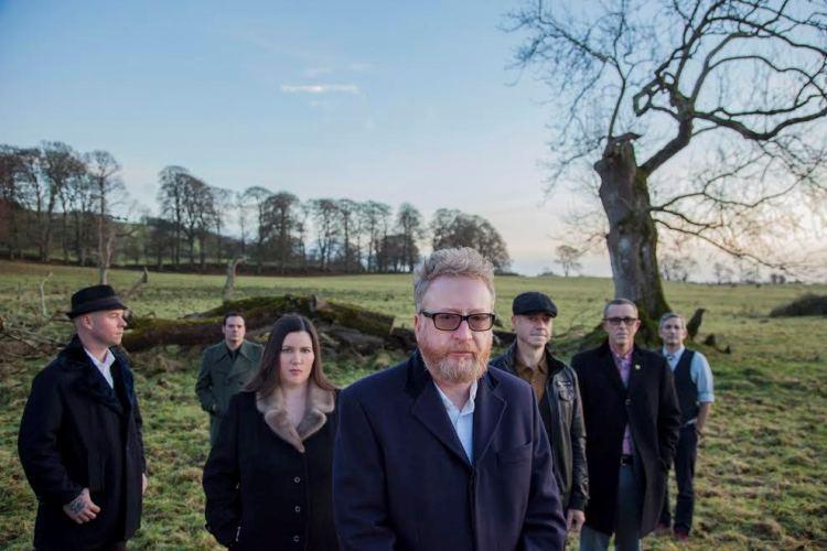 Gdy punk spotyka się z irlandzkim folkiem… Flogging Molly zagrają we Wrocławiu