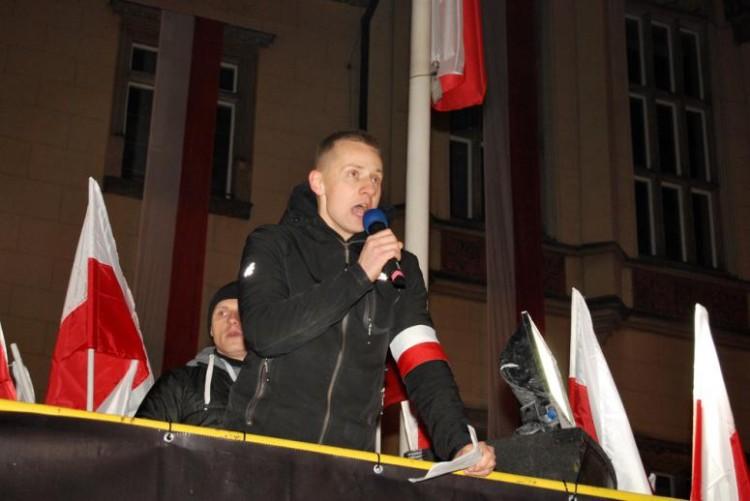Wrocław: kuria zabrała głos w sprawie zarzutów ks. Kosendiaka