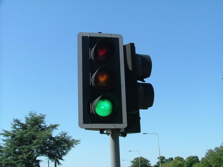Nowa sygnalizacja na jednym z wrocławskich skrzyżowań. Będą mniejsze korki?