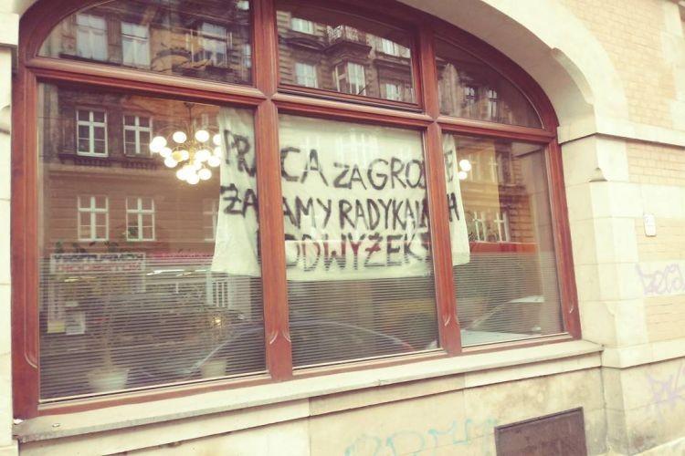Protest w urzędzie. Pracownicy domagają się radykalnych podwyżek [ZDJĘCIE]