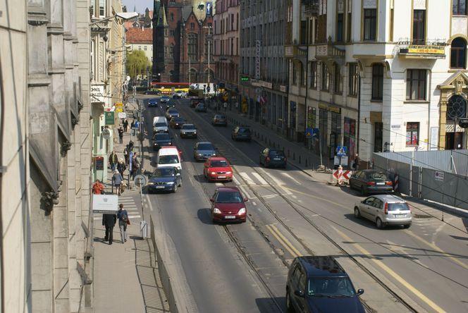 Krupniczą zamkną dla aut, a co z Sądową i Podwalem? Koszt odpowiedzi to 567 tys.
