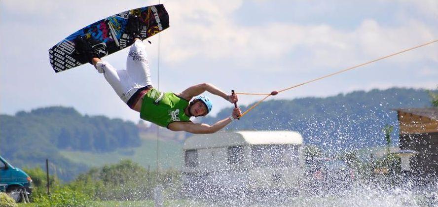Na Glinankach powstanie wyciąg do wakeboradingu i nart wodnych