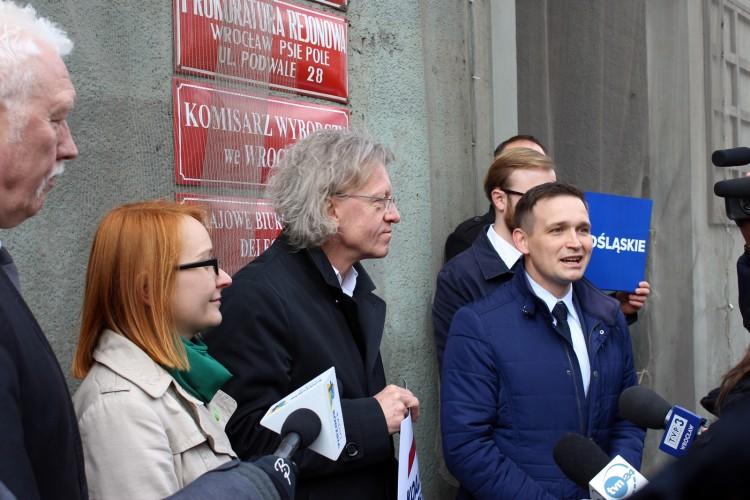 Koalicja Europejska złożyła podpisy. Chcą być dla Europy tym, co obrady Okrągłego Stołu dla Polski