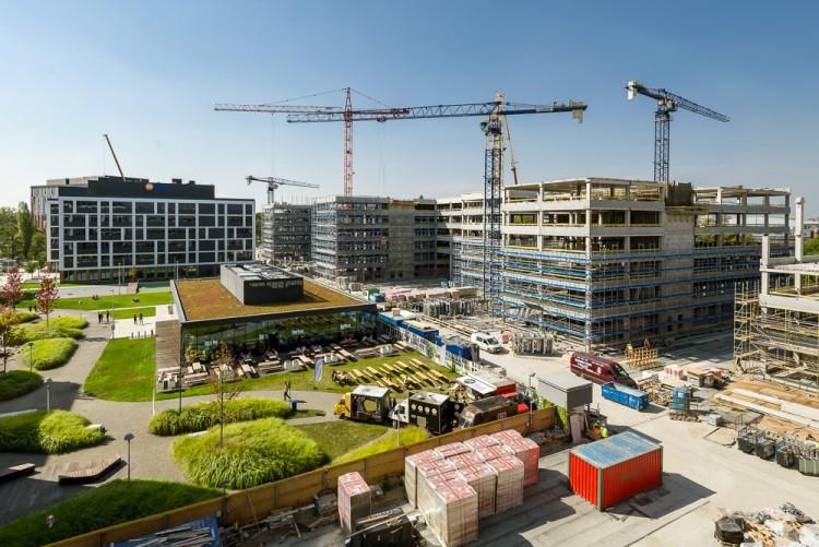 Przeprowadzka Credit Agricole. Zajmie dwa budynki przy Legnickiej