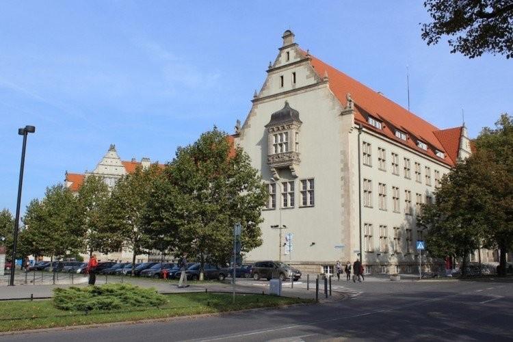 Politechnika Wrocławska planuje przebudowę głównego gmachu