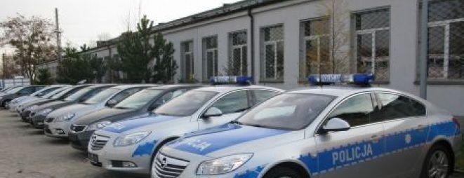 Nalot niemieckiej i wrocławskiej policji na giełdę samochodową 