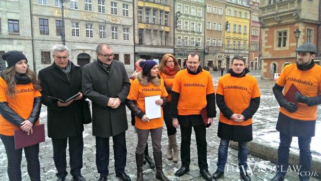 Przyjdź zobaczyć wrocławskie lofty i podziwiać panoramę Wrocławia z tarasu Nowej Papierni