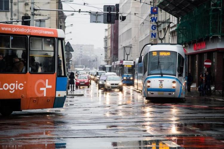 MPK Wrocław przeciw mowie nienawiści. Radzi, by wzywać policję [SPOT]