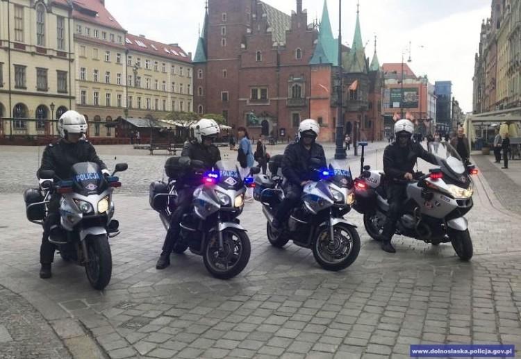 Rozpoczął się sezon motocyklowy. Policjanci apelują o ostrożność na drogach