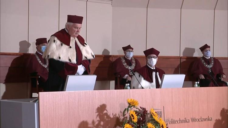 Inauguracja roku na PWr. Nowy rektor: „Naszym zadaniem jest budować świetność Politechniki w takich czasach, jakie mamy” [WIDEO]
