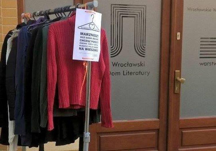 Ruszyła kolejna edycja akcji „Podziel się odzieżą”