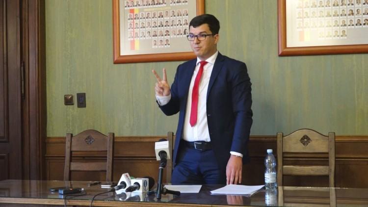 Były radny PiS mówi o kulisach rozstania z partią. „Wystawiają kandydatów z łapanki” [WIDEO]
