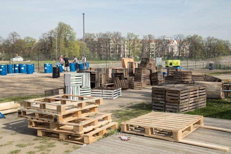 Wrocław: w tym tygodniu otwarcie miejskiej plaży nad Odrą [ZDJĘCIA]