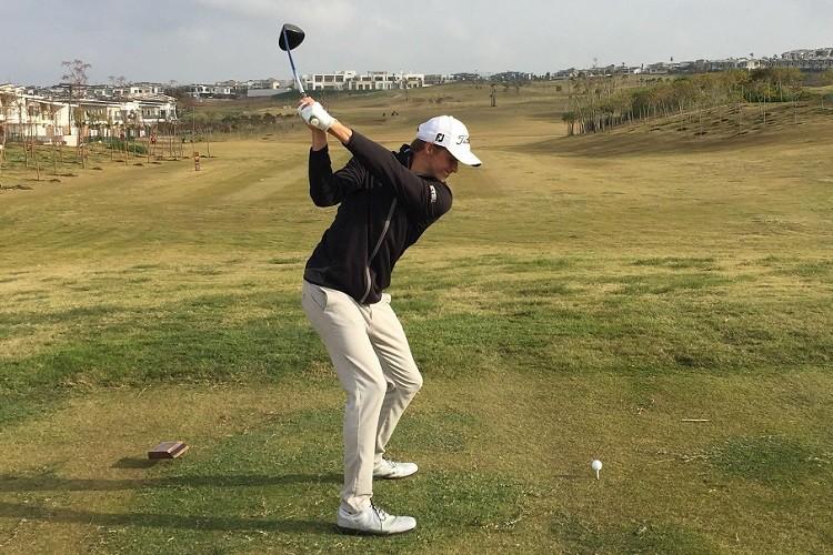 Mateusz Gradecki w czołówce turnieju Pro Golf Tour w Casablance