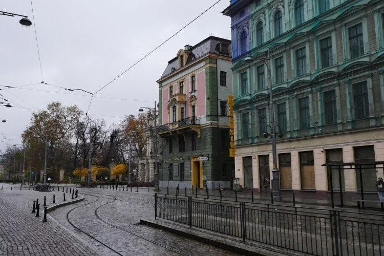Wrocław: Nowa strefa uspokojonego ruchu 30 km/h. Skrzyżowanie w centrum będzie równorzędne