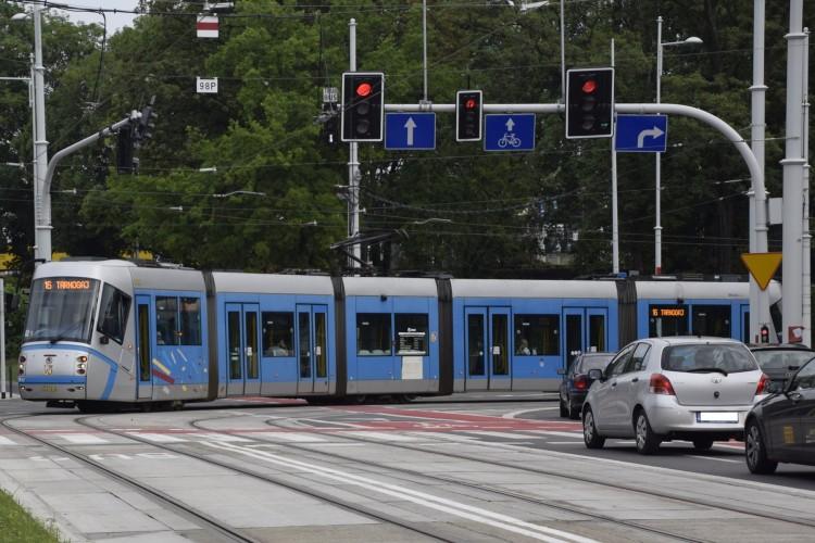 Nowa linia tramwajowa już na kursuje [ZDJĘCIA]