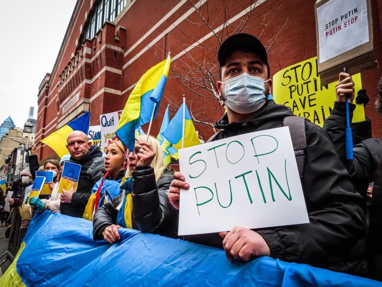 Solidarni z Ukrainą - dziś manifestacja na wrocławskim Rynku