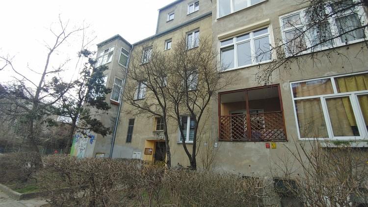 10 najtańszych mieszkań we Wrocławiu. Tylko jak tu mieszkać?