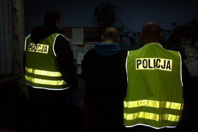 Wrocławscy policjanci przechwycili blisko 4,5 tysiąca porcji narkotyków oraz kilkadziesiąt dopalaczy