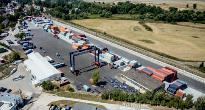 Pod Wrocławiem powstał potężny terminal kontenerowy z bocznicą kolejową. Kosztował 45 mln złotych
