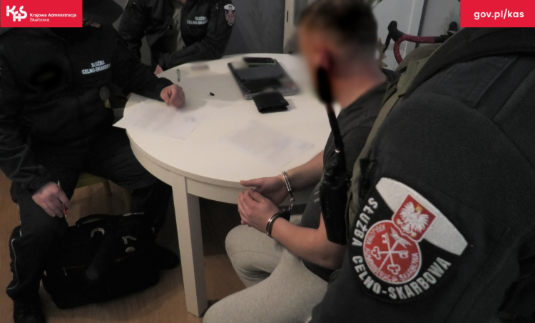 Wrocław: Bezdomny i obcokrajowiec oszukali na 30 mln zł