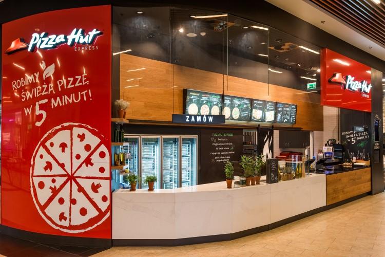 Kolejna nowa pizzeria popularnej sieci. Tym razem w galerii handlowej
