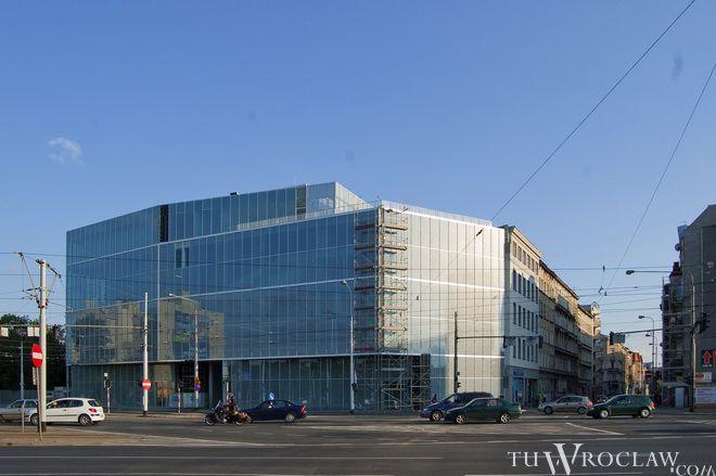 Wrocławskie uczelnie inwestują miliony złotych w nowe budynki [RAPORT]