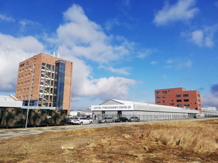 Szpital tymczasowy we Wrocławiu drugi raz w tym tygodniu zwiększa liczbę miejsc