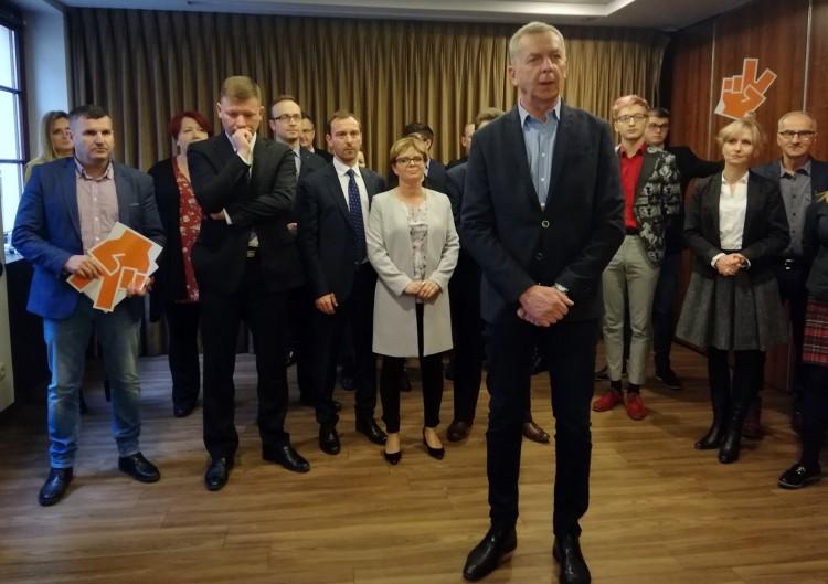 Ruch Biedronia pokazał dolnośląskie struktury. „Nie będziemy straszyć Kaczyńskim ani Tuskiem”