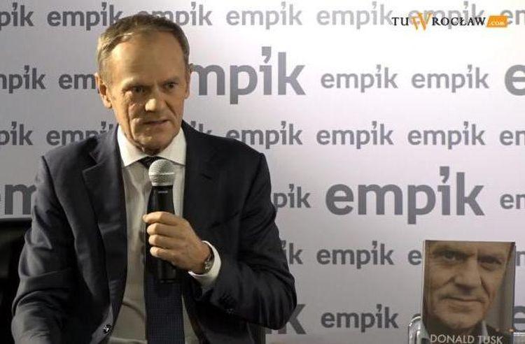 Donald Tusk: „nie grozi nam polexit, tylko wypierpol” [WIDEO]