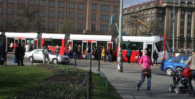 Wrocławskie MPK patrzy na Pragę, czyli technologie w służbie pasażera