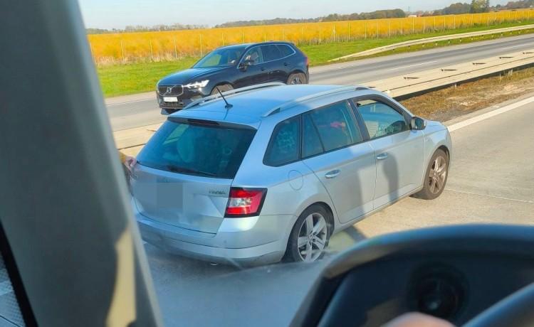 Wypadek na autostradzie A4 pod Wrocławiem. Zderzyły się dwie osobówki