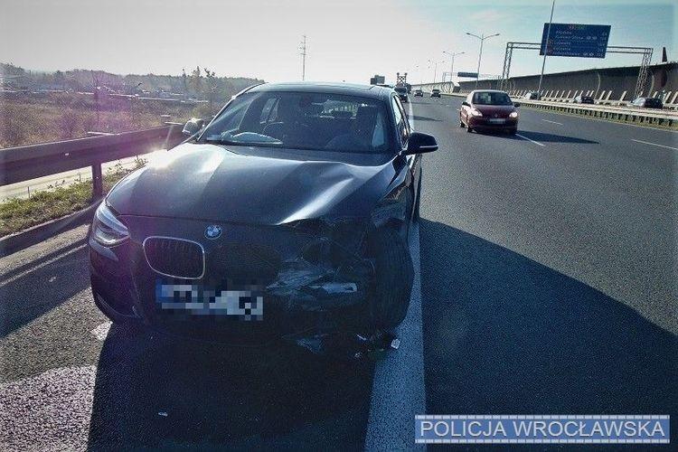 Pijany kierowca BMW uderzył w bariery na AOW i uciekł