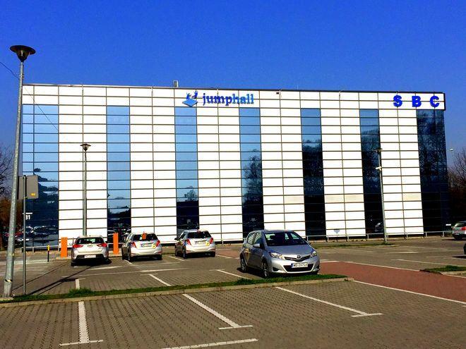 Pierwszy park trampolin we Wrocławiu. Jump Hall otworzą już w maju [ZDJĘCIA]
