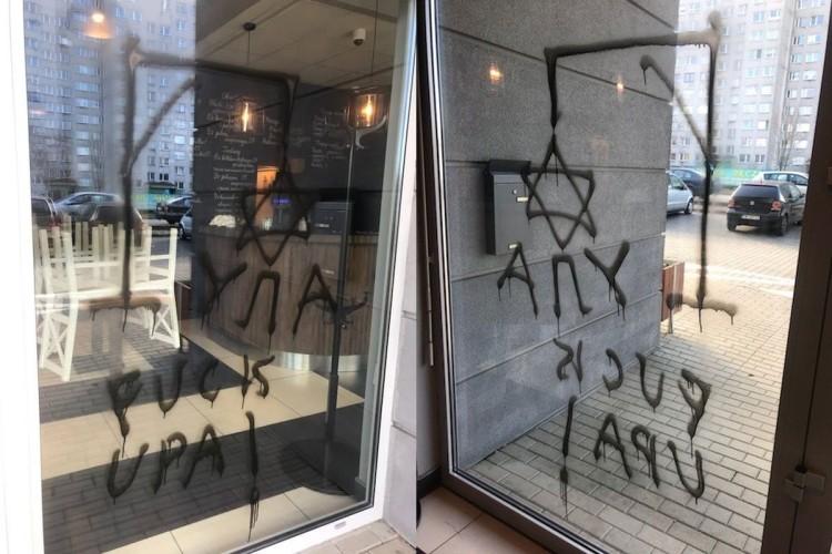 Ukraińska restauracja z nienawistnymi napisami. Jest śledztwo