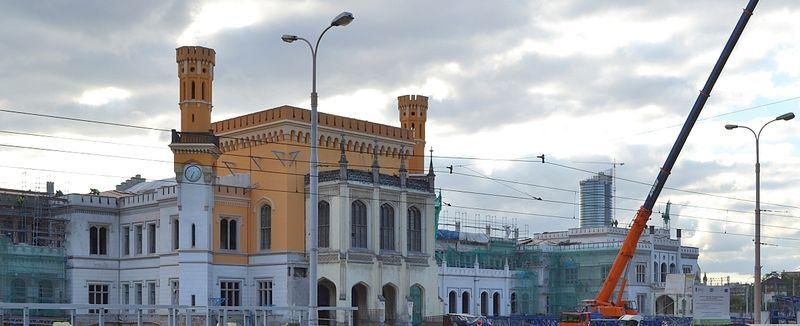 Kolejarze chcą ochraniać dworzec tymczasowy do listopada przyszłego roku
