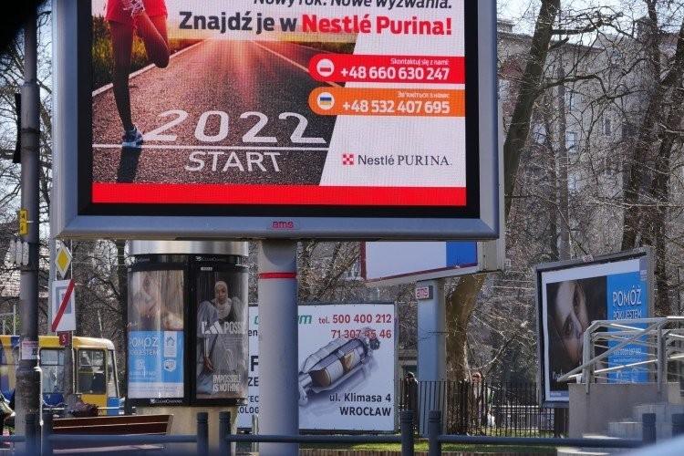 Jak Wrocław nie walczy z reklamami, a nawet dorzuci swoje