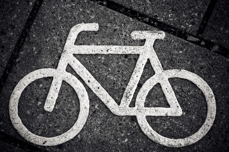 Rowerzyści wyjadą na ulice, by zachęcić do bicia rekordu [UTRUDNIENIA DLA KIEROWCÓW]