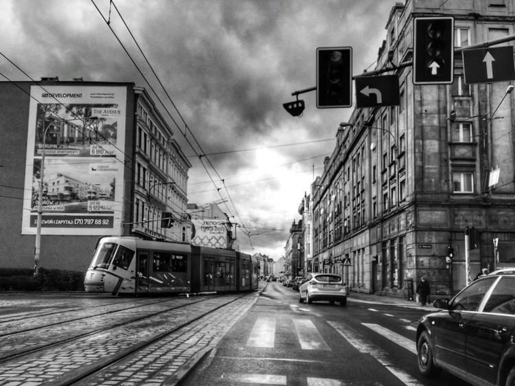 Wrocławski Taksówkarz: samochód autonomiczny nie skręciłby z Piłsudskiego w Stawową