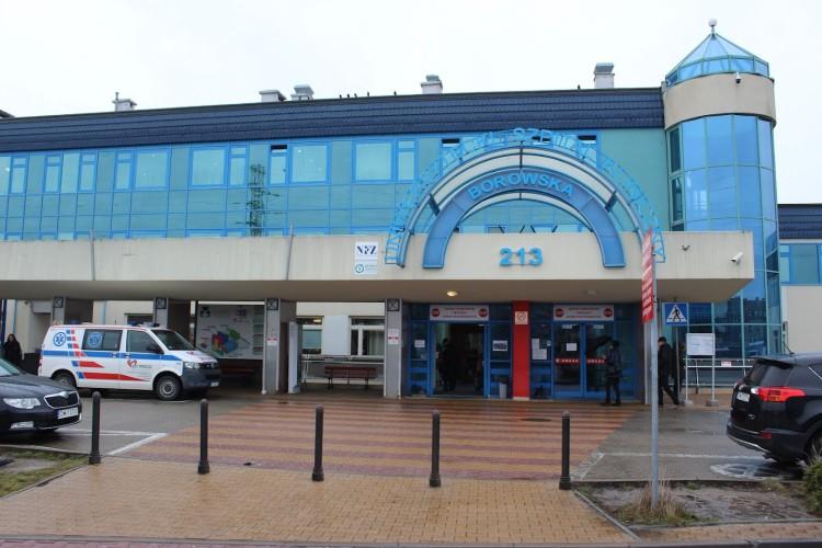 Wrocław: Lekarze z Borowskiej ostrzegają przed dramatem. Tylu ludzi jeszcze nie umierało