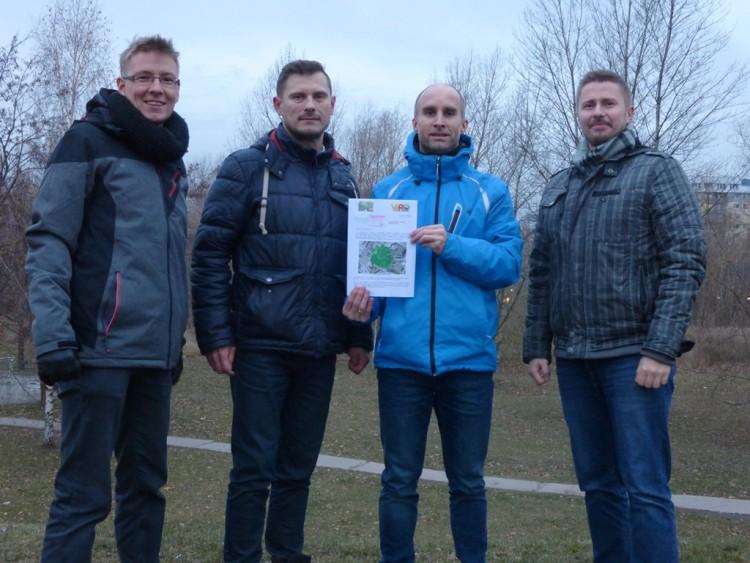 Aktywiści i radni osiedlowi proszą prezydenta Sutryka o zabezpieczenie terenu pod nowy park