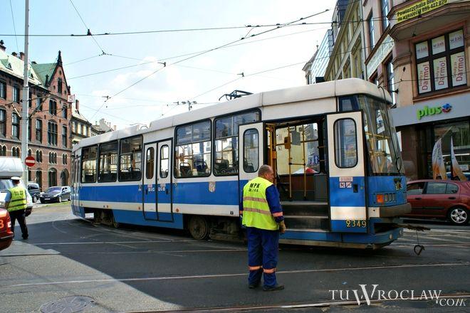 Pechowy dzień wrocławskiego MPK. Wykoleiły się dwa tramwaje
